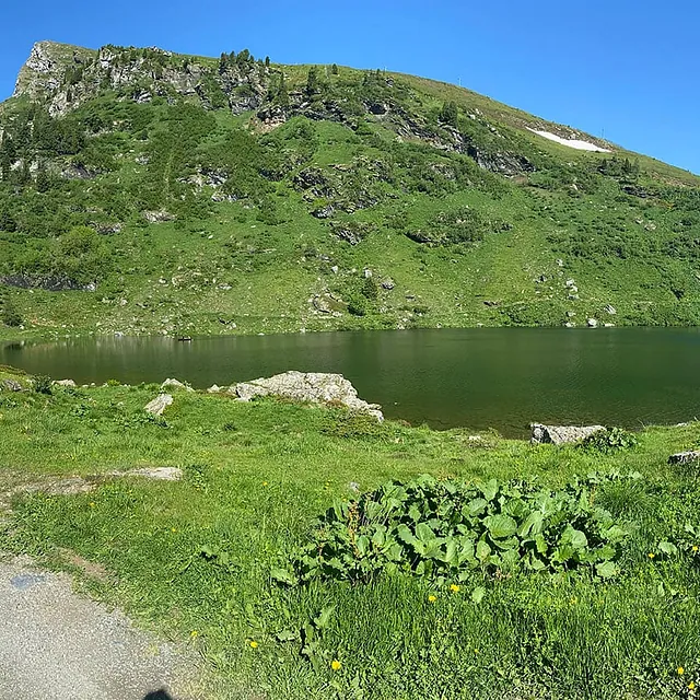 Falkertsee mit Sennerhütte